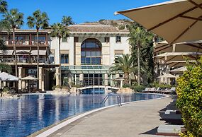 Columbia Beach Resort