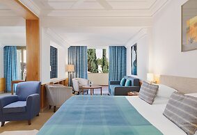 Columbia Beach Resort