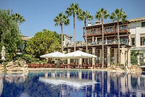 Columbia Beach Resort