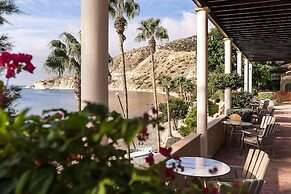 Columbia Beach Resort