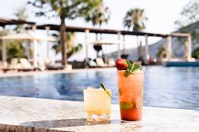 Columbia Beach Resort