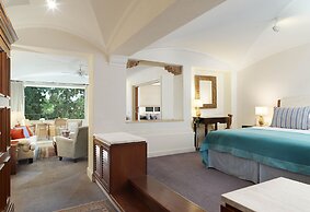 Columbia Beach Resort