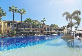 Columbia Beach Resort