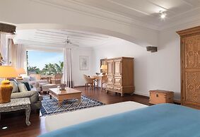 Columbia Beach Resort