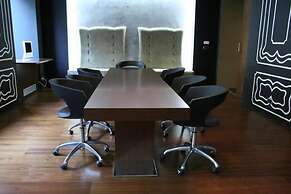 987 Design Prague Hotel