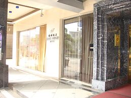 Grand Forward Hotel