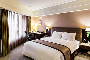 Grand Forward Hotel