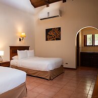 CC Beach Front Papagayo All Inclusive