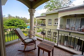CC Beach Front Papagayo All Inclusive