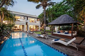 Downtown Villas
