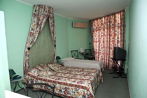 Sylva Hotel