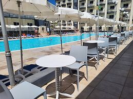 Topaz Hotel