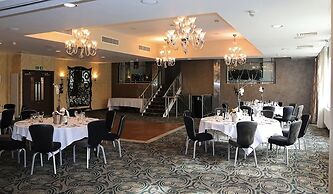 The Pinewood Hotel
