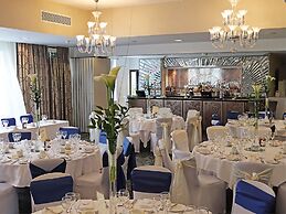 The Pinewood Hotel