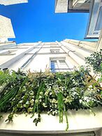 Hotel Longchamp Elysees