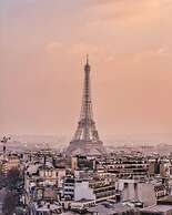 Hotel Longchamp Elysees