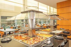 VIP Executive Azores Hotel