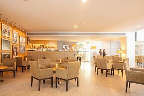 VIP Executive Azores Hotel
