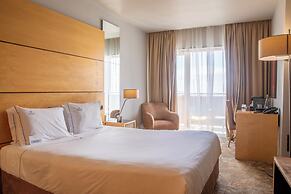 VIP Executive Azores Hotel