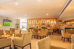 VIP Executive Azores Hotel