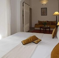 Riad Clémentine