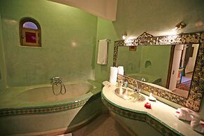 Riad Laora By La Siredrah
