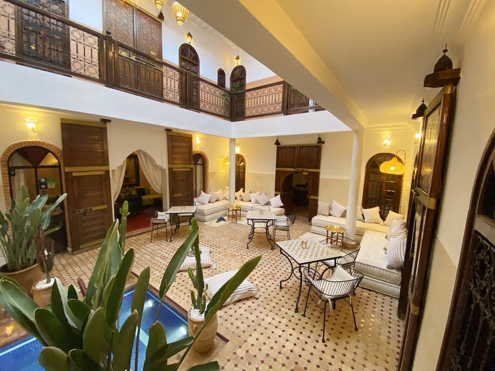 Riad Laora By La Siredrah