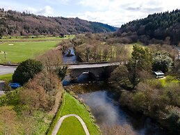 Woodenbridge Lodge