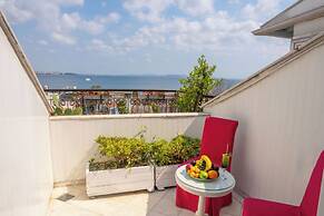 Avicenna Hotel - Special Class