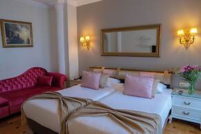 Avicenna Hotel - Special Class