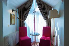 Avicenna Hotel - Special Class