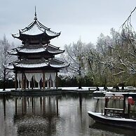 Banyan Tree Lijiang