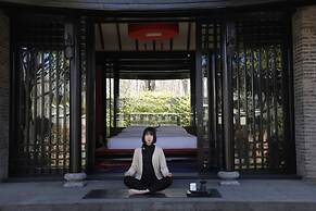 Banyan Tree Lijiang