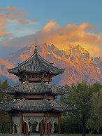 Banyan Tree Lijiang