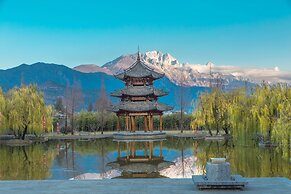 Banyan Tree Lijiang