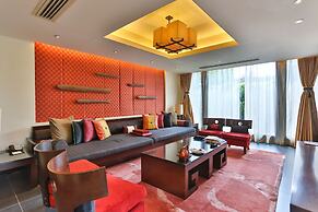 Banyan Tree Lijiang