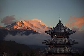Banyan Tree Lijiang