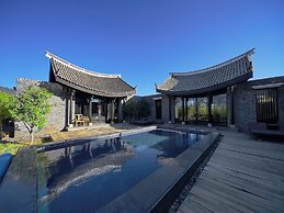 Banyan Tree Lijiang
