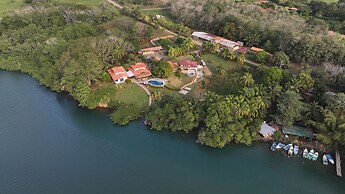 Casa Caletas
