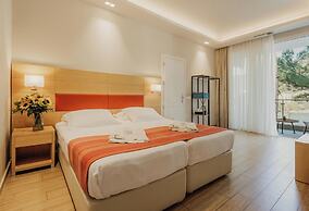 Akrotiri Beach Resort & Spa - Adult Friendly