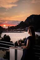 Akrotiri Beach Resort & Spa - Adult Friendly