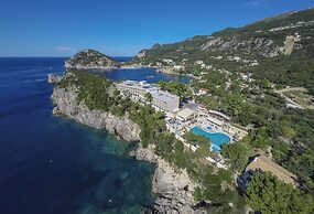 Akrotiri Beach Resort & Spa - Adult Friendly