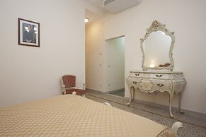 Casa del Melograno