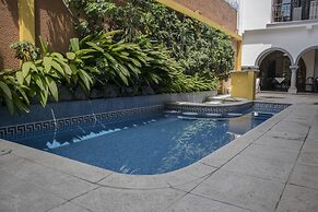 Hotel Colonial