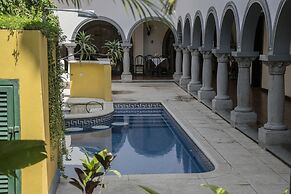 Hotel Colonial