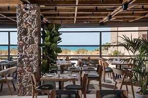 Paralos Venus Suites - Adults Only