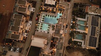 Paralos Venus Suites - Adults Only