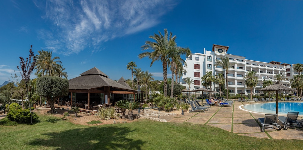 SH Villa Gadea Hotel