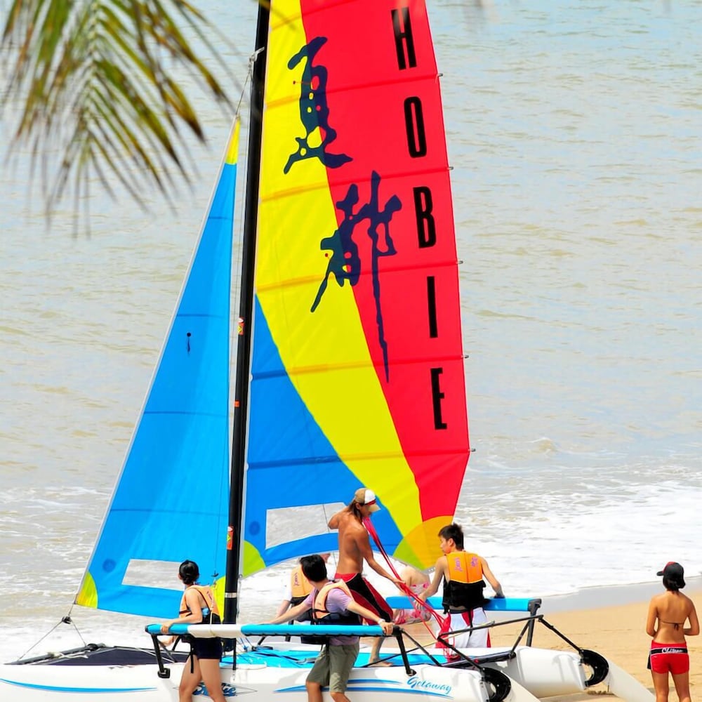 Chateau Beach Resort