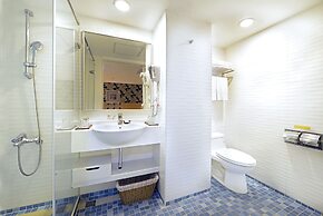 Chateau Beach Resort